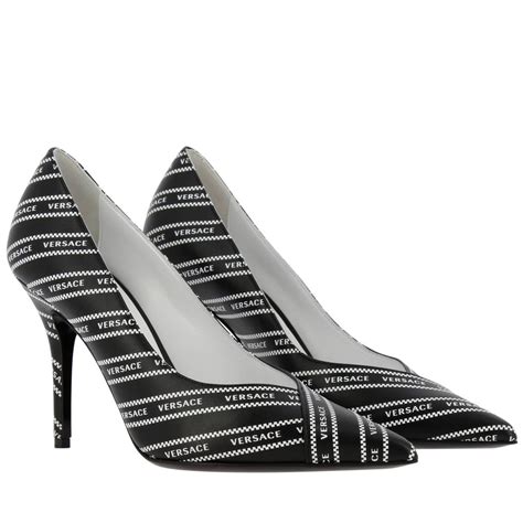 versace women's shoes outlet|is there a versace outlet.